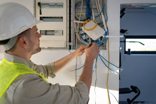 Best Circuit Breaker Repair  in Porterville, CA